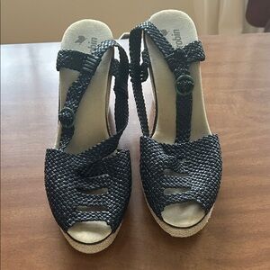 Farylrobin Navy Woven Sandals